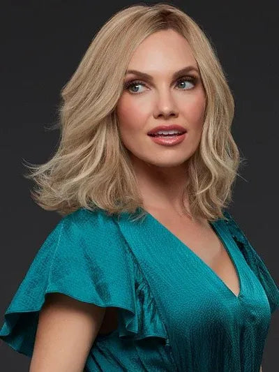 Carrie Petite I Jon Renau