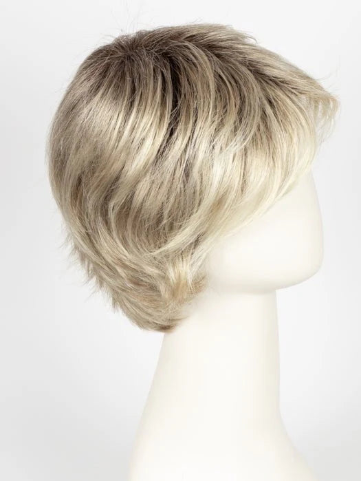 Ellen Wille Club 10 wig in soft blonde with natural movement and layered styling