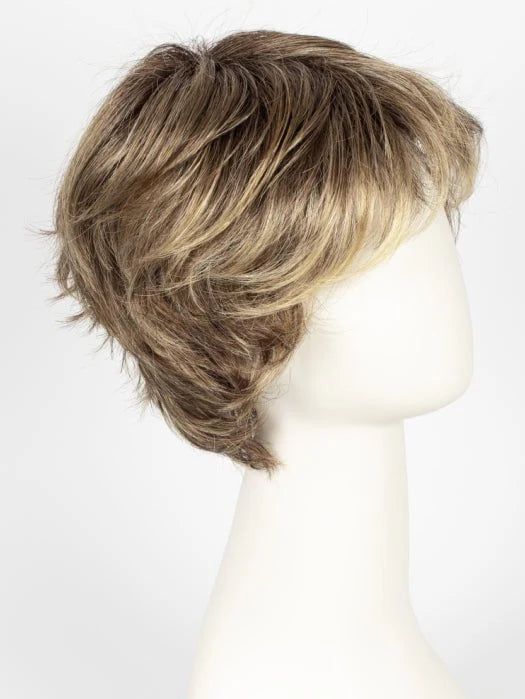 Ellen Wille Club 10 wig in light brown with soft layers and natural movement