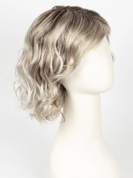 Ellen Wille Girl Mono wig featuring soft waves and a blended blonde color for natural beauty