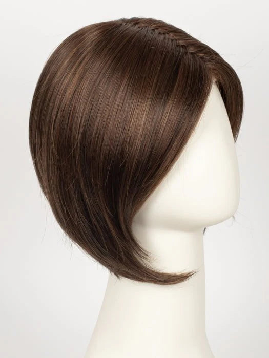 Ellen Wille Star wig in soft brown featuring a chic bob hairstyle and natural-looking texture